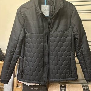 Reserved Men's Black Quilted Puffer Jacket